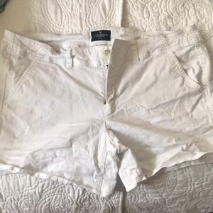 American Eagle Khaki Shorts STRETCH!